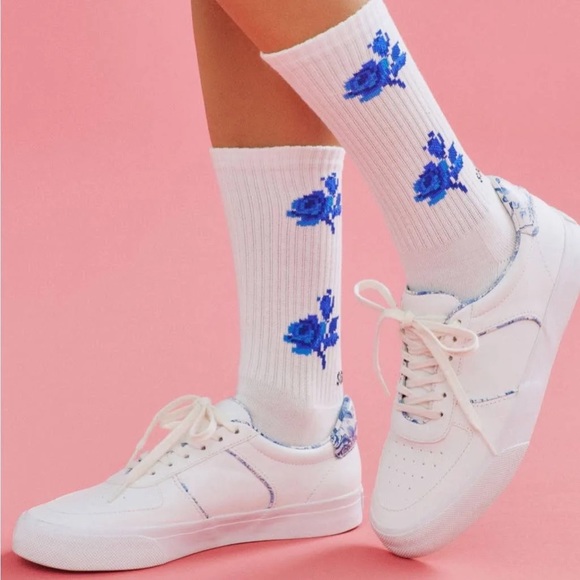 Reformation White Leather Harlow Sneaker sz 7 - Picture 1 of 12